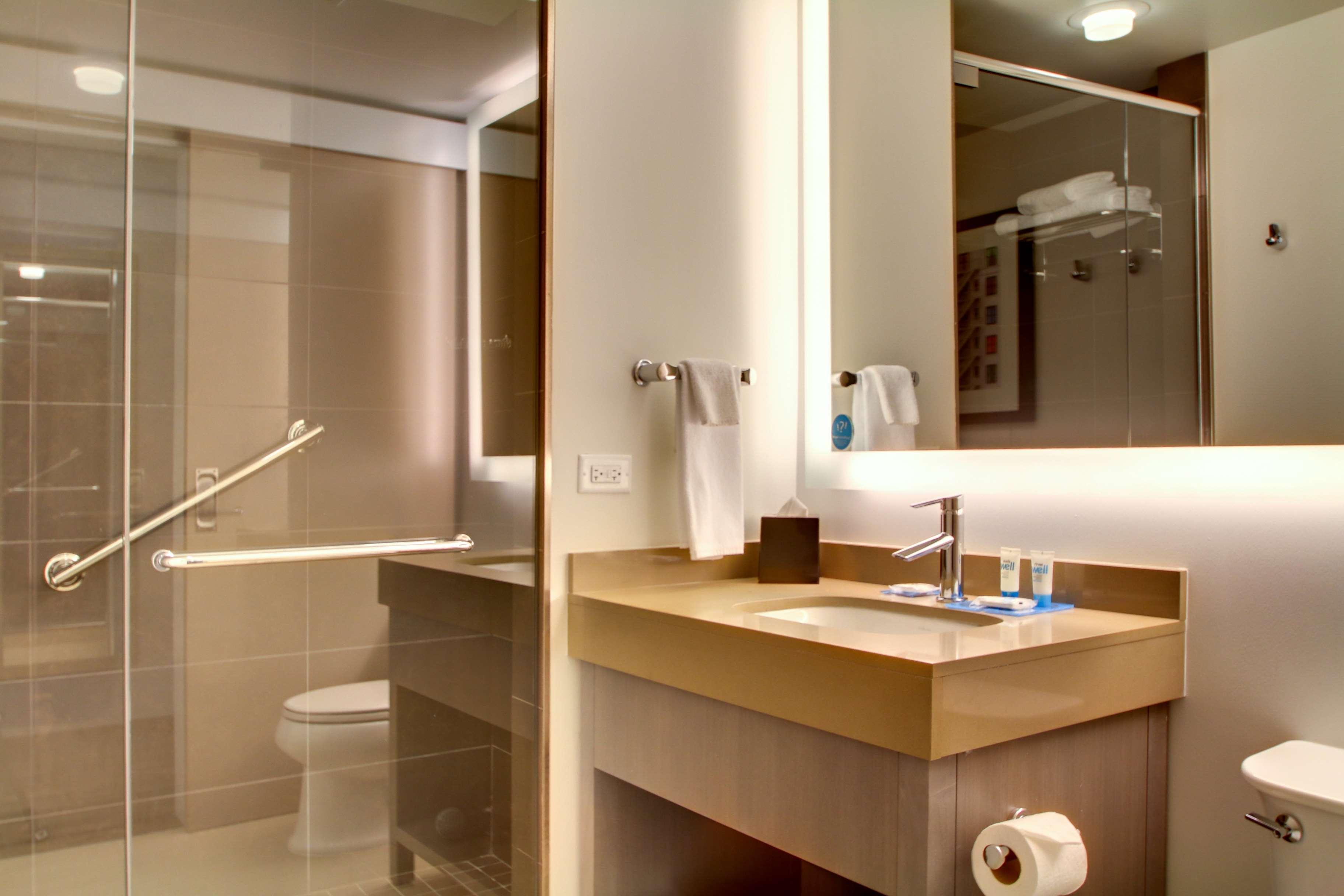 Hyatt House Chicago/Evanston Bagian luar foto