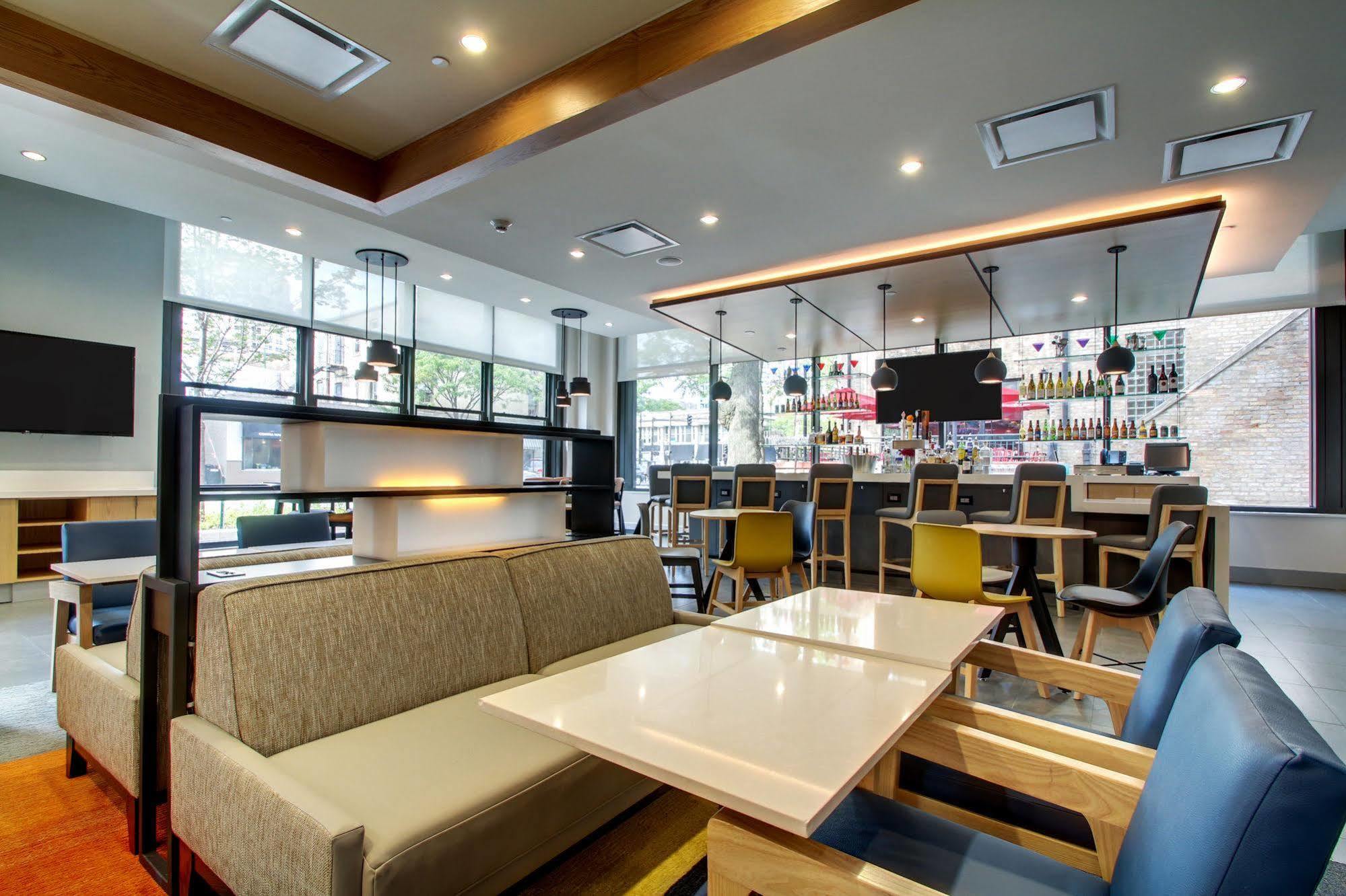 Hyatt House Chicago/Evanston Bagian luar foto