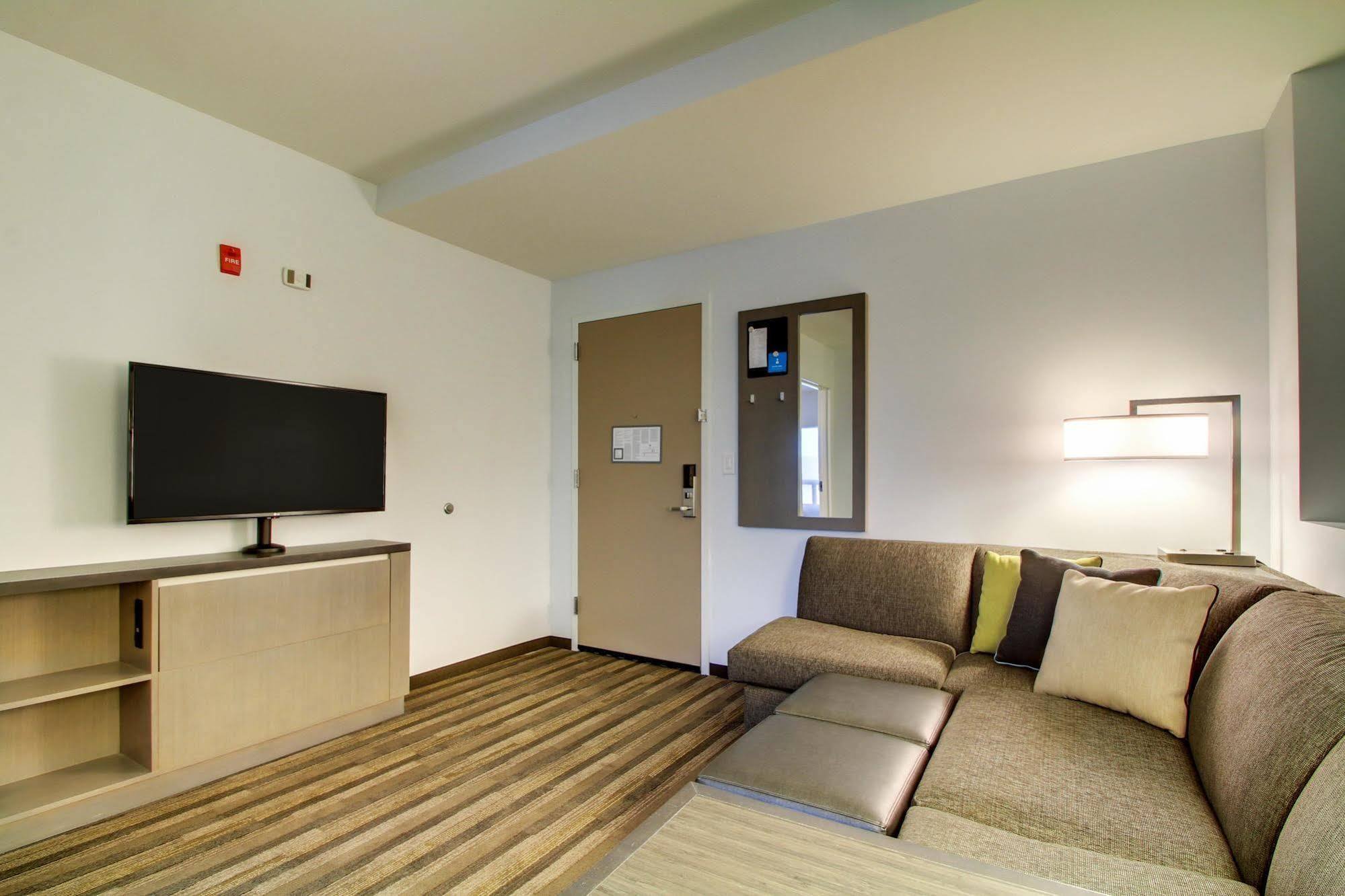 Hyatt House Chicago/Evanston Bagian luar foto